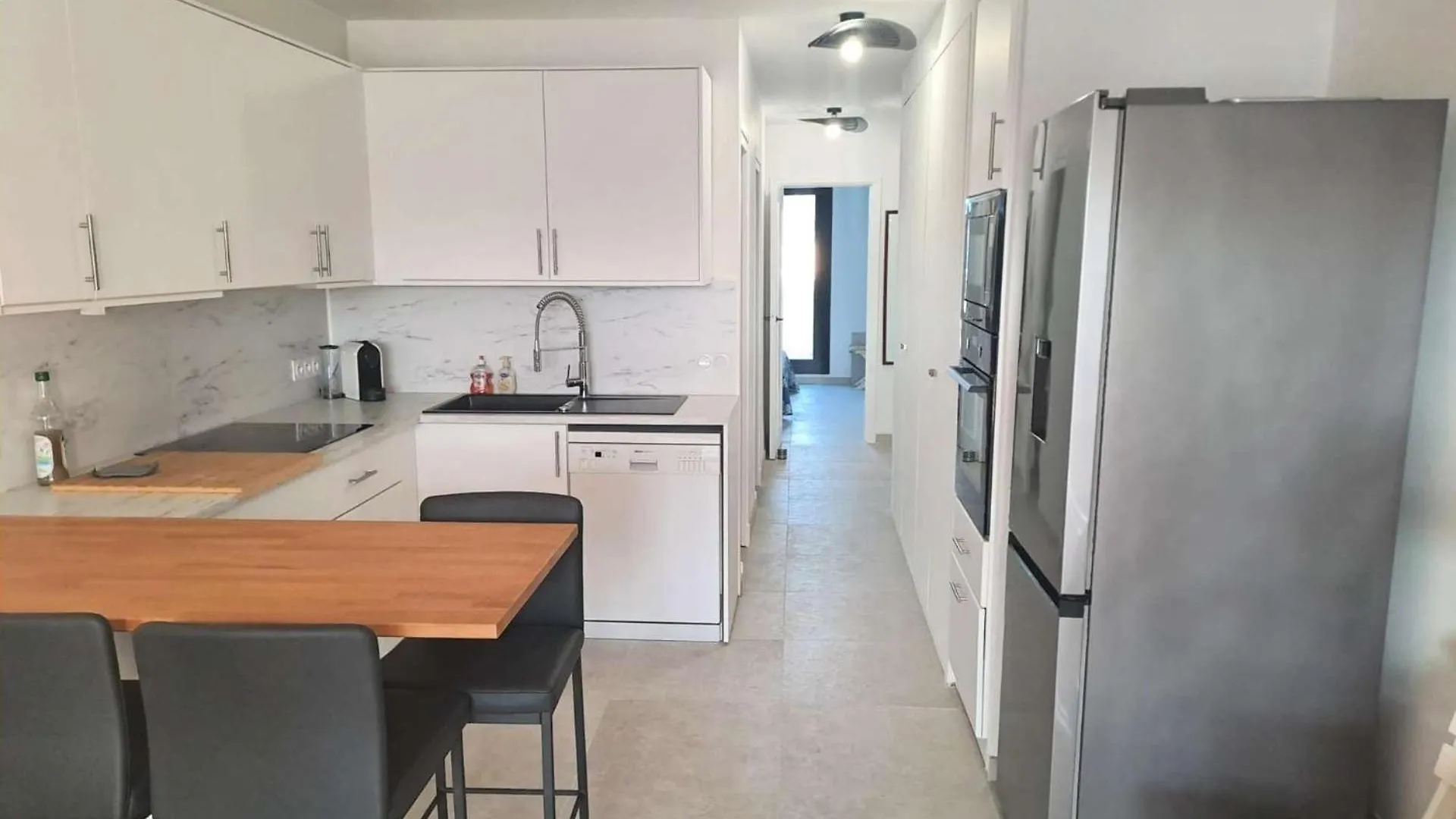 Marcogdu- Proche De Saint-Tropez Appartement Pour 4 Personnes Avec Vue Sur La Marina Cogolin Frankreich
