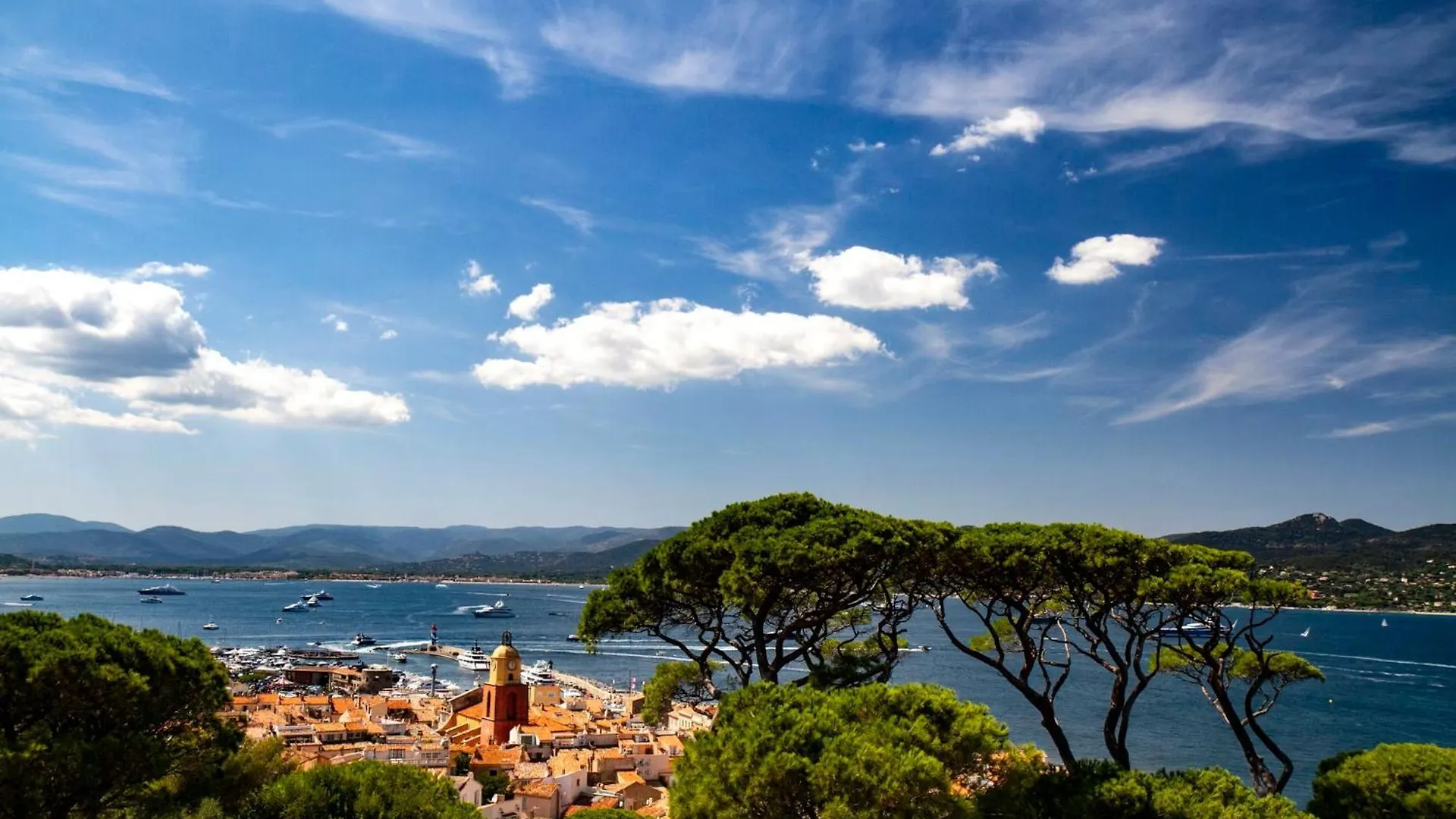 Apartment Marcogdu- Proche De Saint-Tropez Appartement Pour 4 Personnes Avec Vue Sur La Marina Cogolin